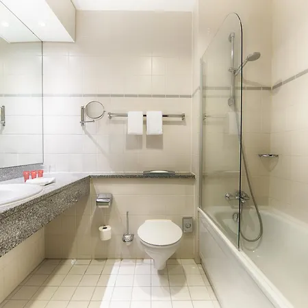 Leonardo Center 4* Dusseldorf