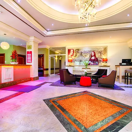 Leonardo Center Hotel 4*