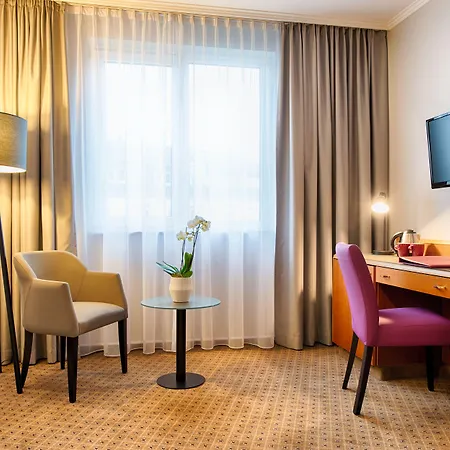 Hotel Leonardo Center 4*