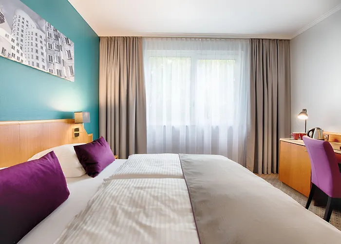 Leonardo Center Hotel 4*