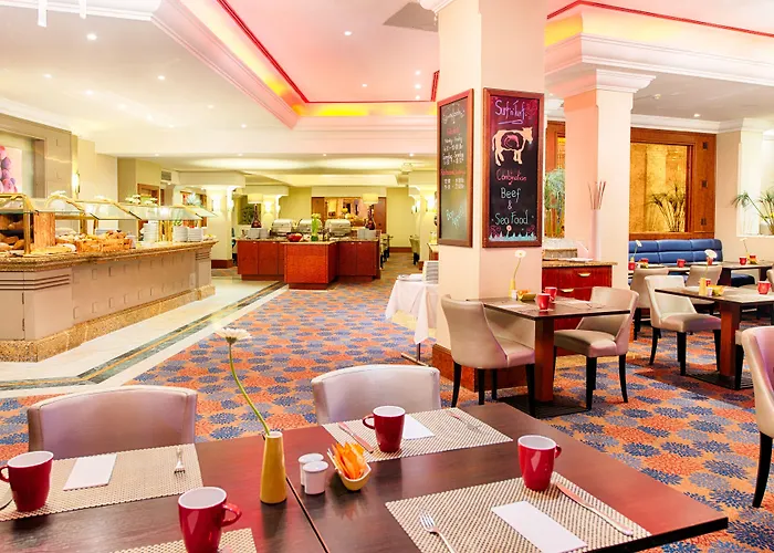 Leonardo Center Hotel