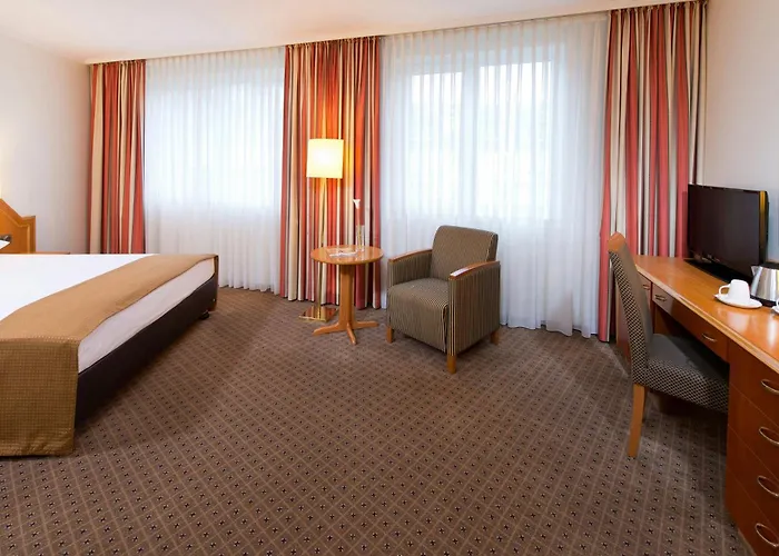 Hotel Leonardo Center 4*