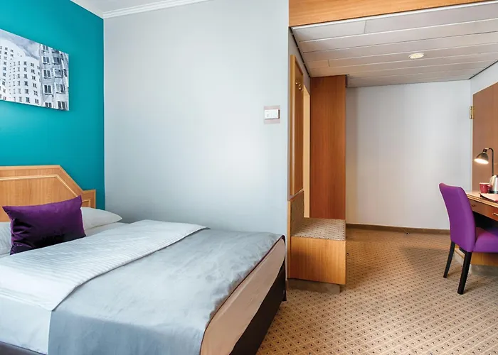 Leonardo Center Hotel 4*