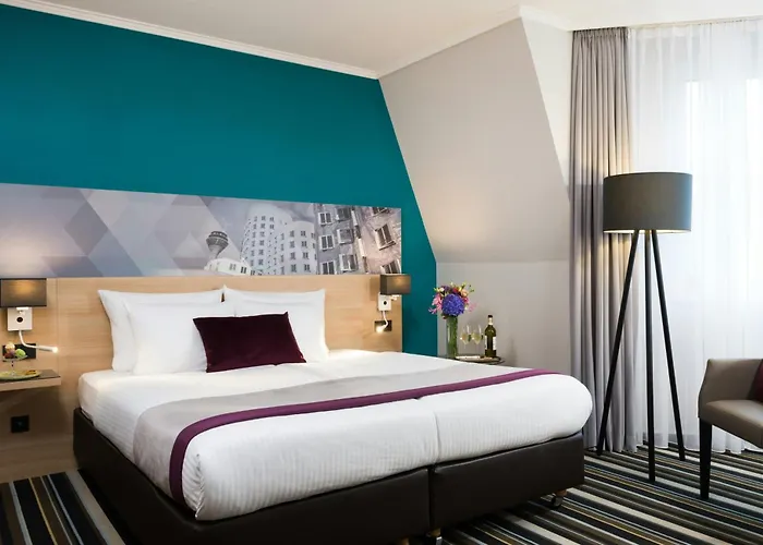 Hotel Leonardo Center 4*