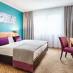 Leonardo Center 4*
