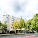 Leonardo Center Hotel