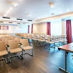 Leonardo Center Hotel 4*