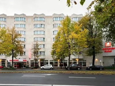 Leonardo Center Hotel