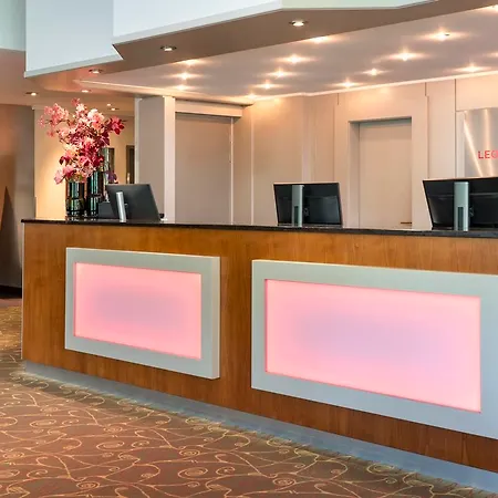 Ξενοδοχείο Leonardo Center 4*