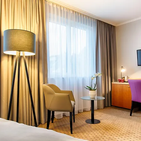 Hotel Leonardo Center