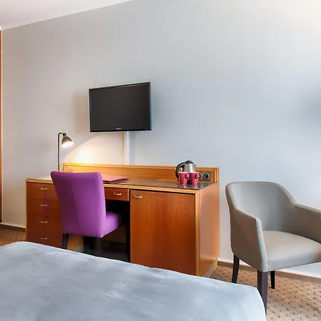 Leonardo Center Hotel 4*
