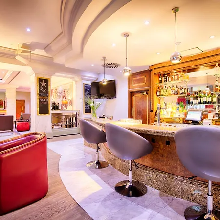 Leonardo Center 4* Ντίσελντορφ