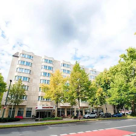 Leonardo Center Hotel