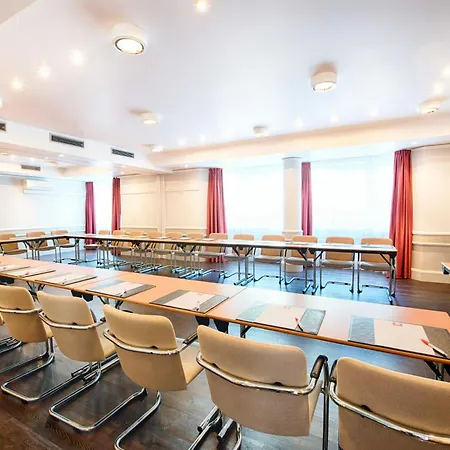 Leonardo Center 4* Düsseldorf