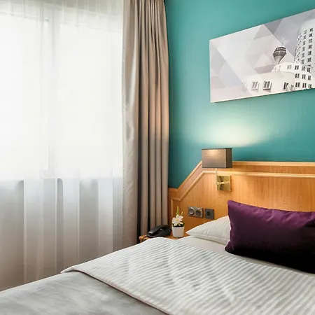 Leonardo Center Hotel