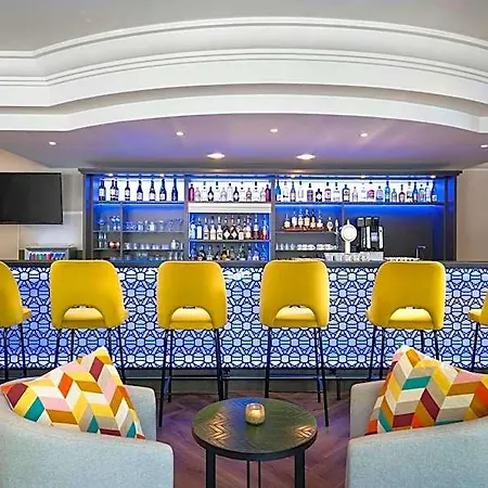 Hotel Leonardo Center