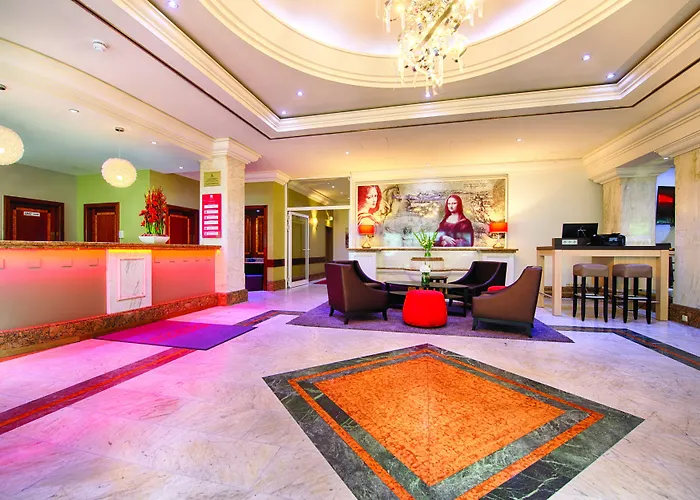 Leonardo Center Hotel 4*