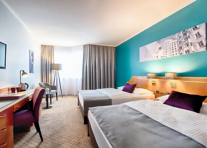 Leonardo Center Otel 4*