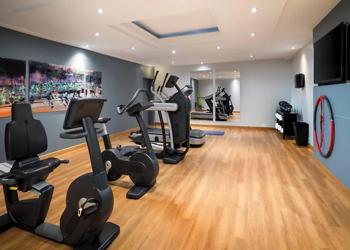 Leonardo Center Hotel