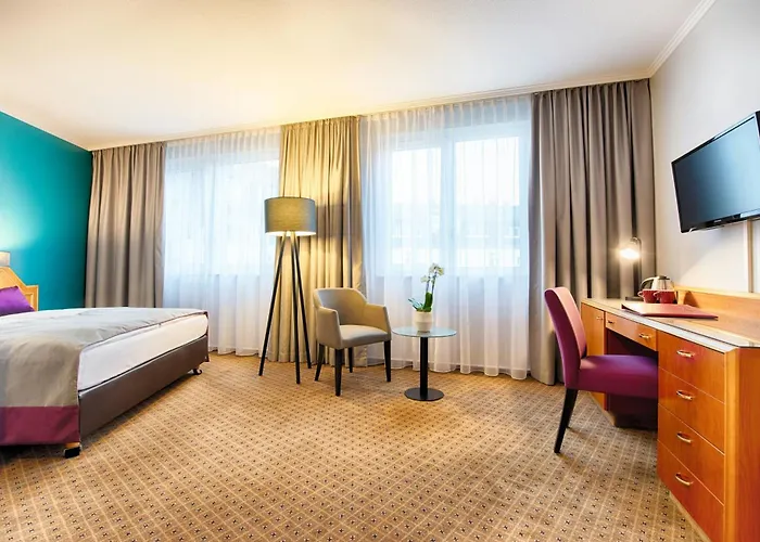 Hotel Leonardo Center 4*