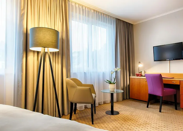 Leonardo Center Hotel 4*