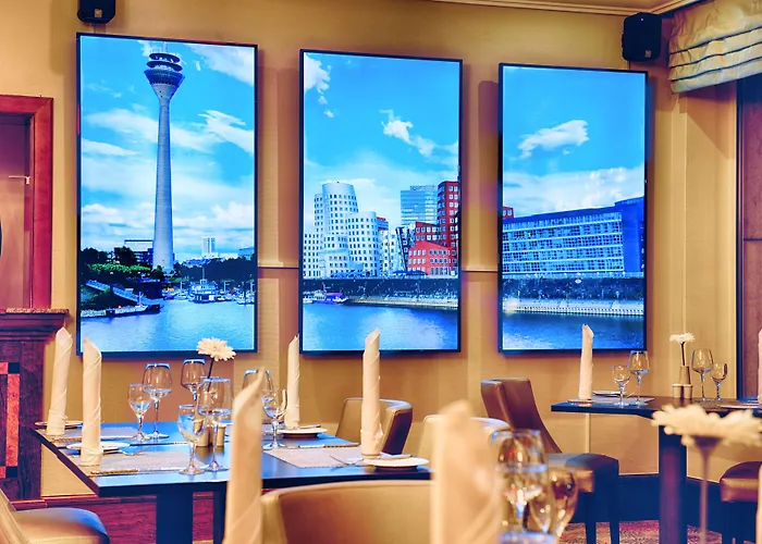 Hotel Leonardo Center