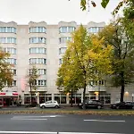 Leonardo Center Hotel