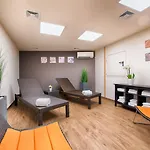 Hotel Leonardo Center