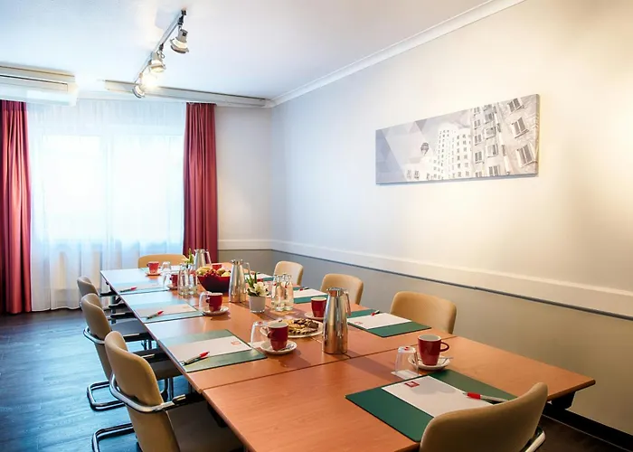 Leonardo Center 4* Düsseldorf